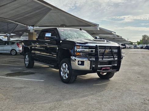 Used 2018 Chevrolet Silverado 2500 LTZ w/ Duramax Plus Package image 3