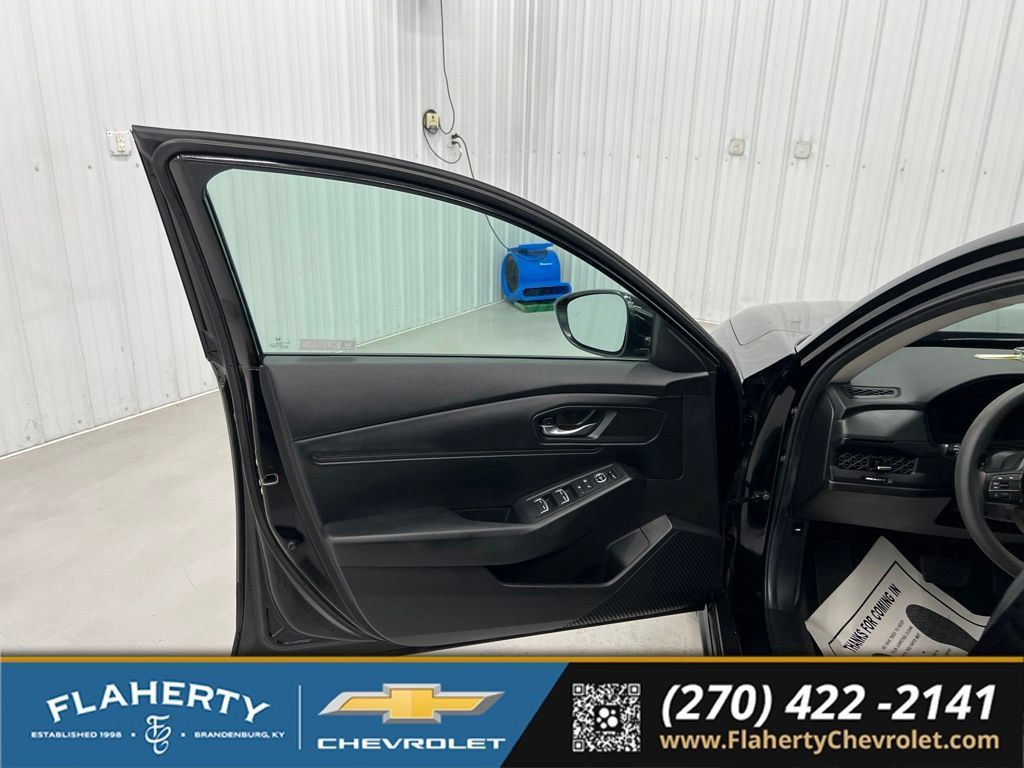 Used 2024 Honda Accord EX image 8