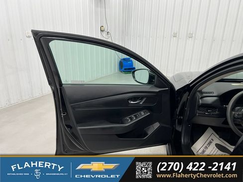 Used 2024 Honda Accord EX image 8