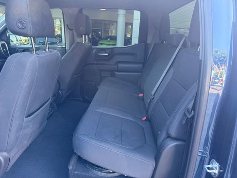 Used 2021 Chevrolet Silverado 1500 LT RWD image 11