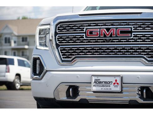 Used 2021 GMC Sierra 1500 Denali w/ Denali Ultimate Package image 9