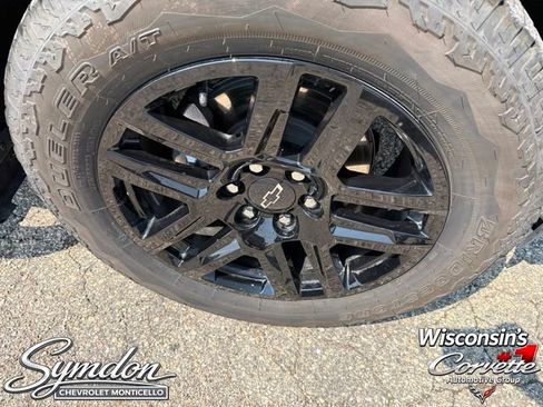 Used 2026 Chevrolet Silverado 1500 RST w/ RST Select Package AWD/4WD image 21