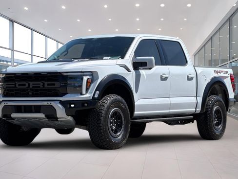 Used 2025 Ford F150 Raptor AWD/4WD image 8