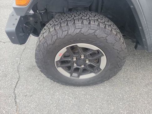 Used 2018 Jeep Wrangler Unlimited Rubicon image 9