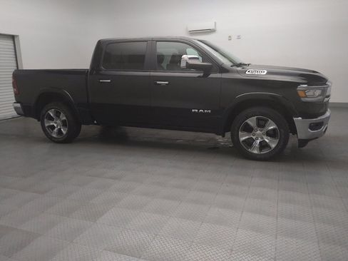Used 2019 RAM 1500 Laramie image 11