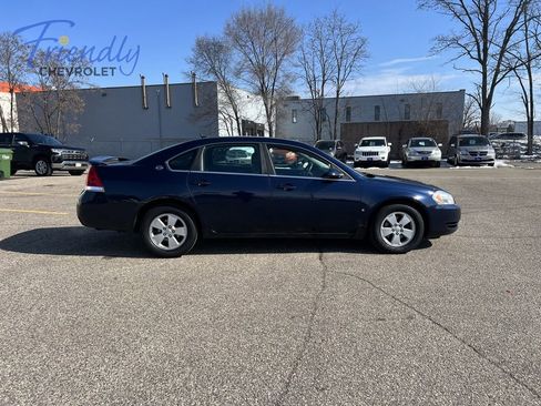 Used 2008 Chevrolet Impala LT FWD image 11