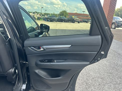 Used 2020 MAZDA CX-5 Touring FWD image 16