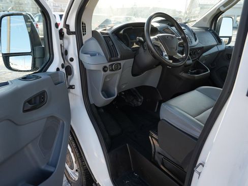 Used 2016 Ford Transit 350 XL image 21