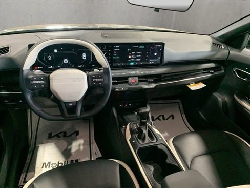 New 2026 Kia K4 GT-Line FWD image 12