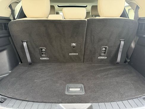 Used 2024 MAZDA CX-90 Plug-In Hybrid w/ Preferred image 7