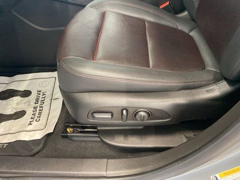 Certified 2023 Chevrolet Blazer RS w/ Driver Confidence II Package image 32