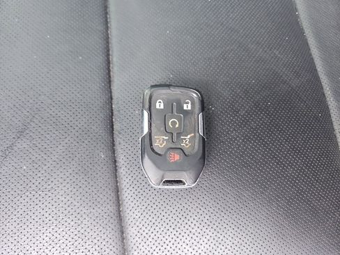 Used 2020 GMC Yukon SLT image 29