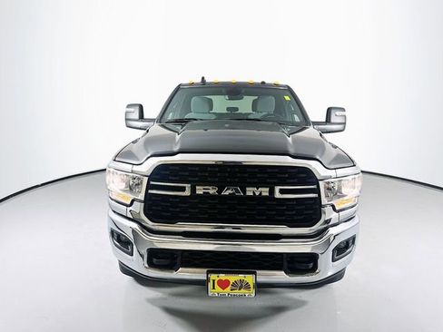 Used 2024 RAM 3500 Big Horn image 4