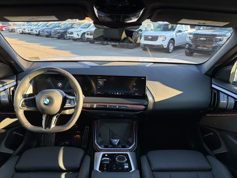 Used 2025 BMW X3 xDrive30i w/ M Sport Package image 22