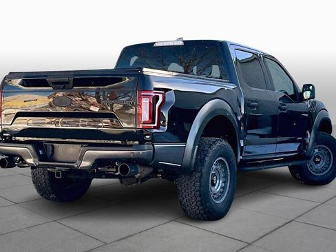 Used 2019 Ford F150 Raptor image 12