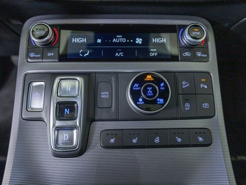 Used 2024 Hyundai Palisade Calligraphy AWD/4WD image 23