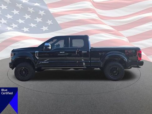 Certified 2022 Ford F250 Platinum w/ FX4 Off-Road Package AWD/4WD image 6