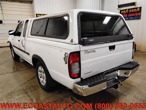 Used 1999 Nissan Frontier XE image 6