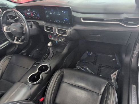 Used 2025 Ford Mustang Premium RWD image 25