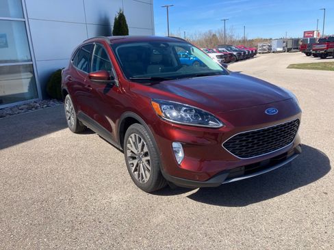 Used 2021 Ford Escape Titanium AWD/4WD image 1