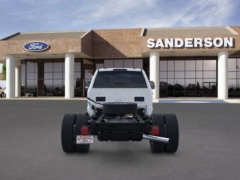 New 2026 Ford F550 4x4 Crew Cab image 6