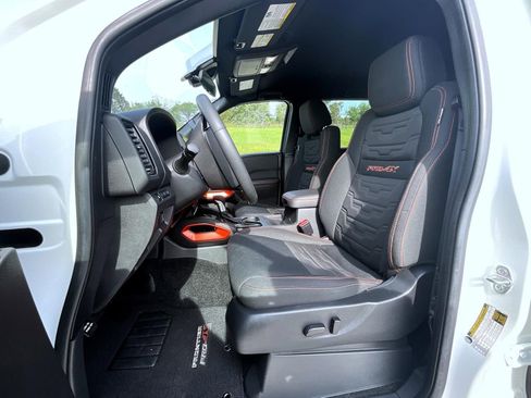 Certified 2024 Nissan Frontier PRO-4X w/ Pro Convenience Package image 11