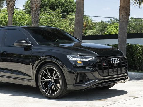 Used 2023 Audi SQ8 Prestige AWD/4WD image 11