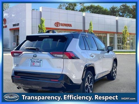 Certified 2023 Toyota RAV4 XSE image 6