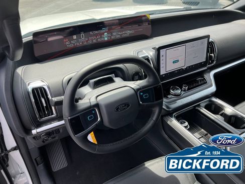 New 2026 Ford Expedition Platinum w/ Stealth Appearance Package AWD/4WD image 12