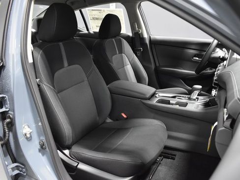 New 2025 Nissan Sentra SV image 14