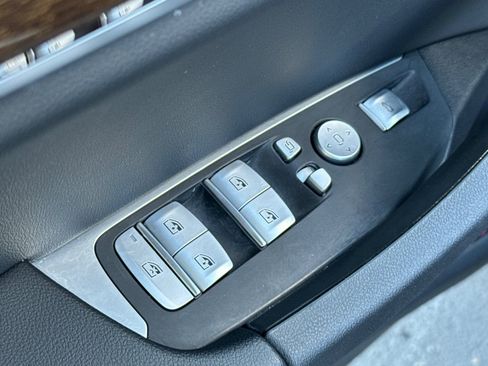 Used 2024 BMW X4 xDrive30i w/ Parking Assistance Package image 30