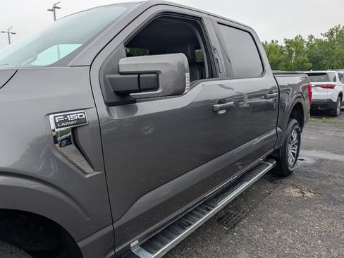 Used 2022 Ford F150 Lariat w/ Trailer Tow Package AWD/4WD image 4