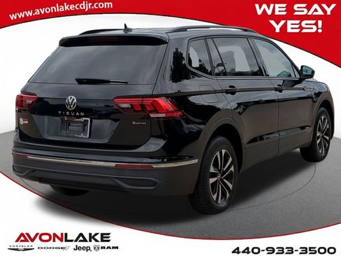 Used 2022 Volkswagen Tiguan S image 6