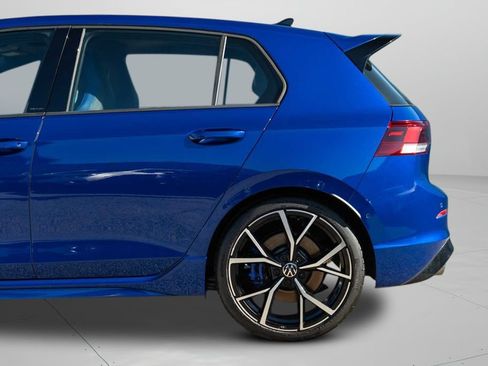 Used 2022 Volkswagen Golf R AWD/4WD image 16