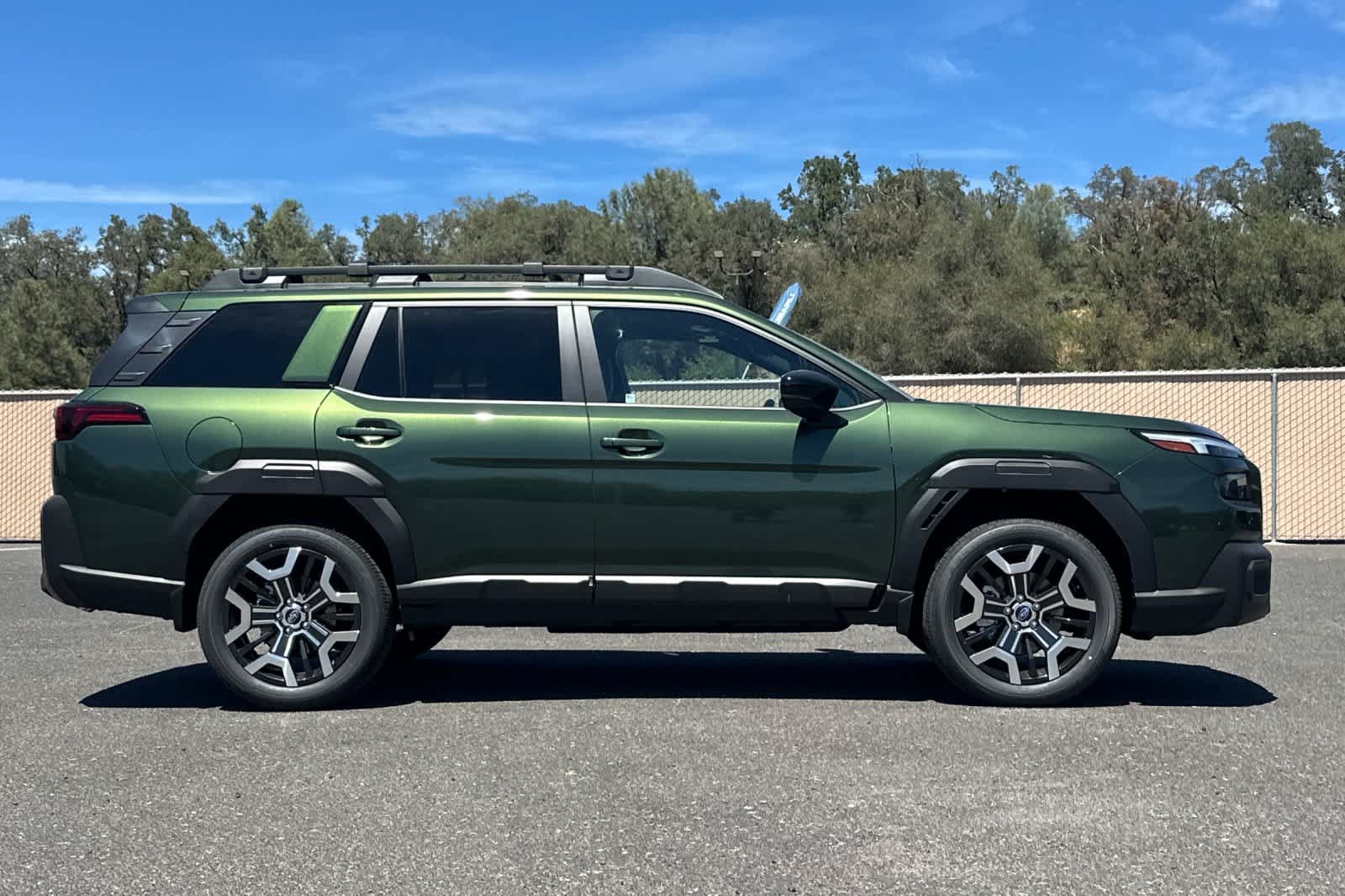 New 2026 Subaru Outback Touring XT AWD/4WD image 2
