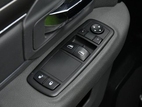 Used 2013 RAM 1500 Express RWD image 13