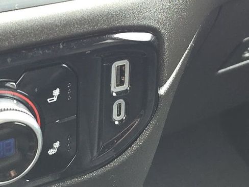 Certified 2024 GMC Sierra 1500 SLT image 20