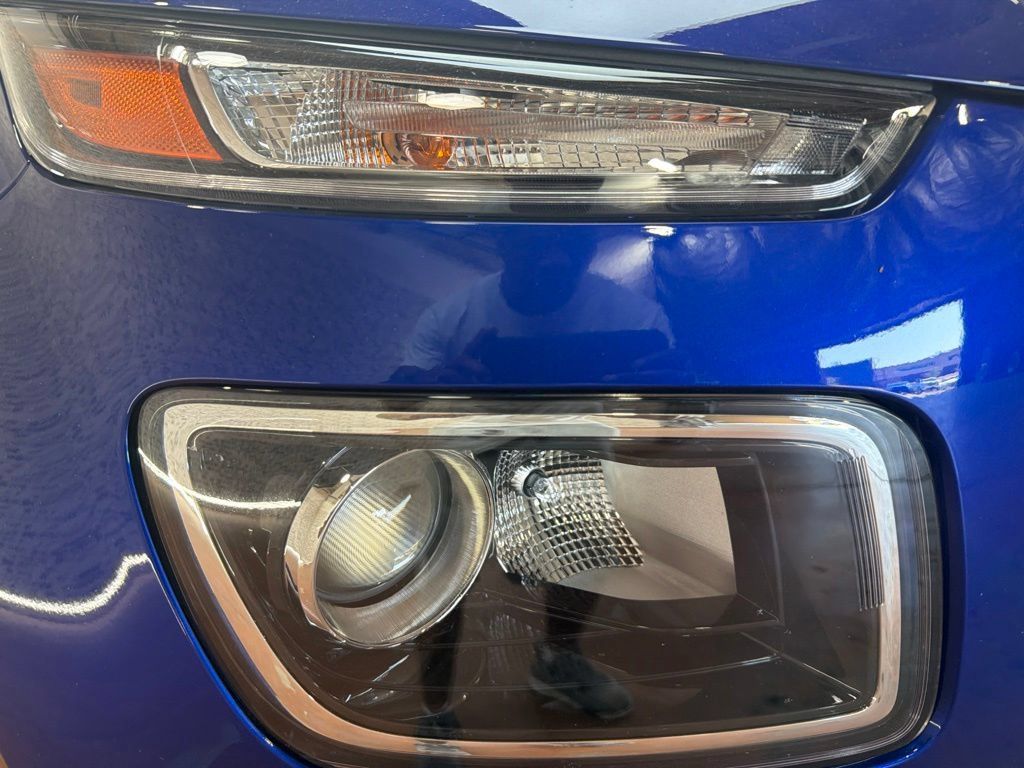 Certified 2026 Hyundai Venue SEL FWD image 10