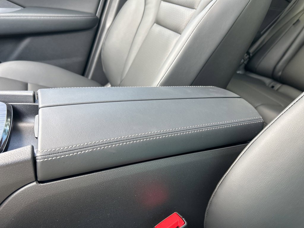 Used 2026 Nissan Rogue Dark Armor FWD image 38