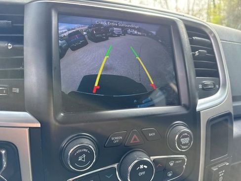 Used 2018 RAM 1500 Big Horn image 9