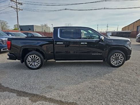 New 2026 GMC Sierra 1500 Denali Ultimate AWD/4WD image 8