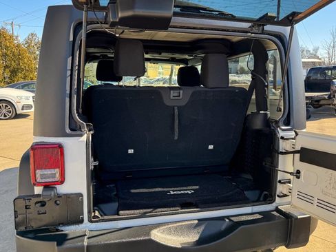 Used 2017 Jeep Wrangler Sport w/ Quick Order Package 24S image 13