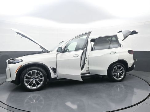 New 2026 BMW X5 xDrive40i image 41