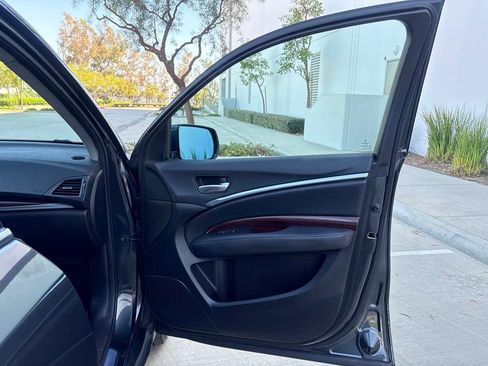 Used 2014 Acura MDX FWD image 16