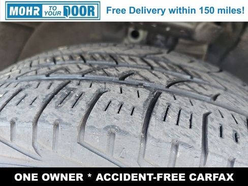 Used 2022 Chevrolet Equinox LT w/ Driver Convenience Package image 22