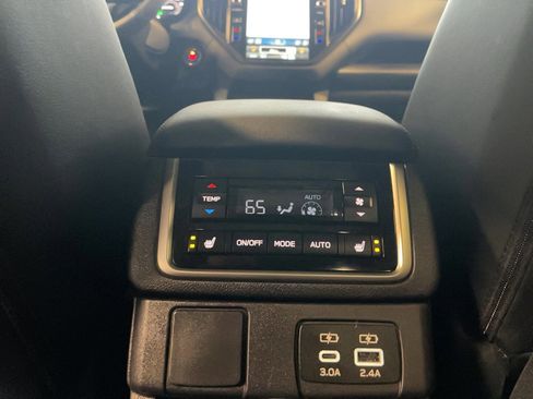 Used 2025 Subaru Ascent Bronze Edition image 8