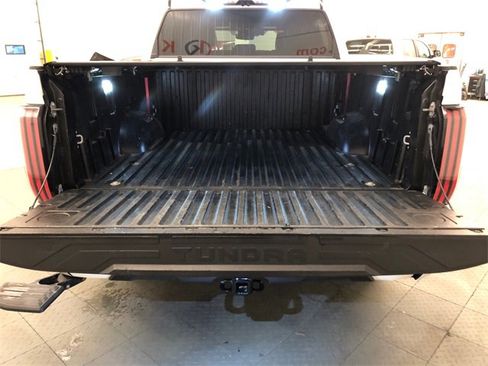 Used 2024 Toyota Tundra Platinum image 9