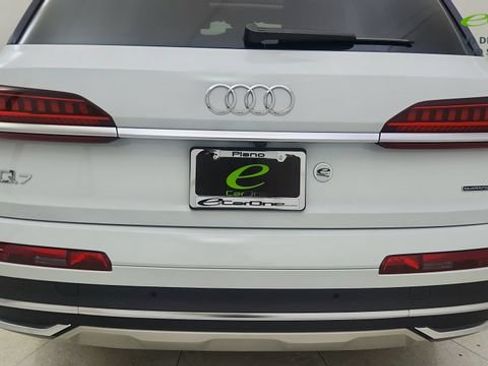 Used 2023 Audi Q7 3.0T Premium Plus w/ Premium Plus Package AWD/4WD image 11
