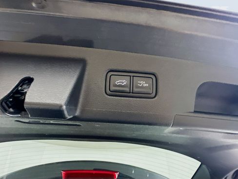 Used 2025 Kia Telluride S image 32