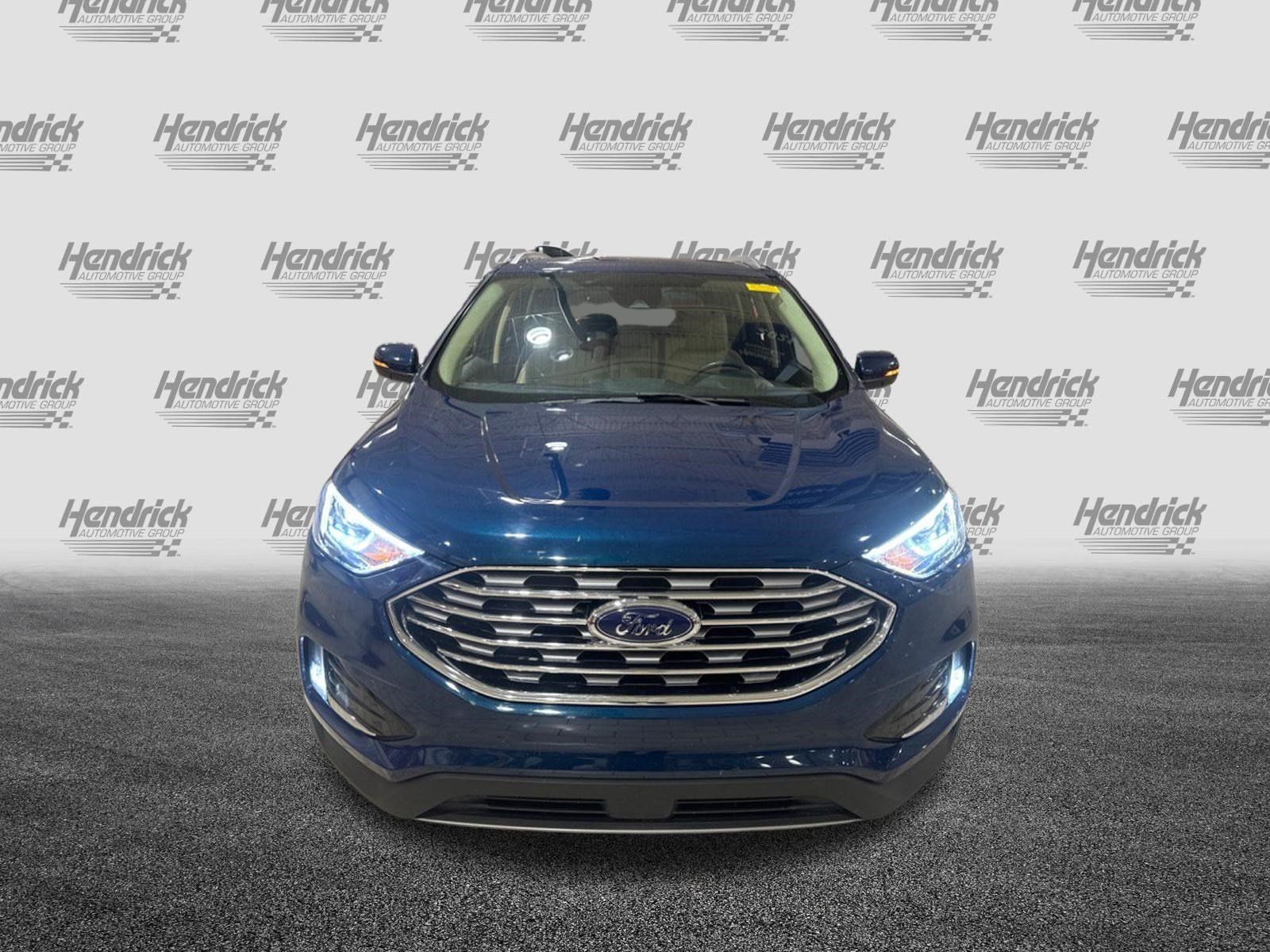 Used 2020 Ford Edge SEL w/ Convenience Package FWD image 2